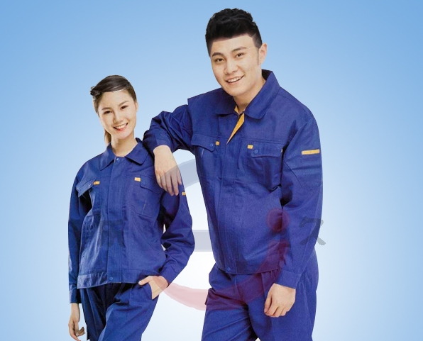 防静电服的摩擦电压是多少？